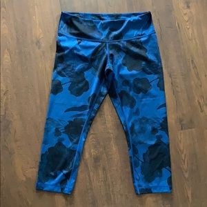 Lululemon Floral Yoga Leggings 10